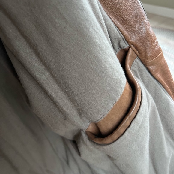 Leather Coat Vintage - Picture 6 of 11